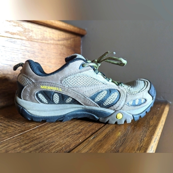 Merrell Women's falcon Azura Hiking Shoes, women's size 6 - Picture 2 of 12